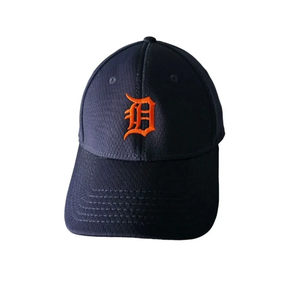 Detroit Tigers 2016 Tigers Night Hat Otto Flex Cool Comfort Cap S/M MLB Navy